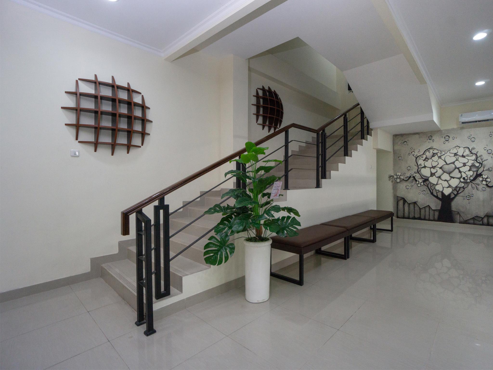 Collection O Yogyakarta Near Jalan Malioboro Formerly Alena Residence Luaran gambar