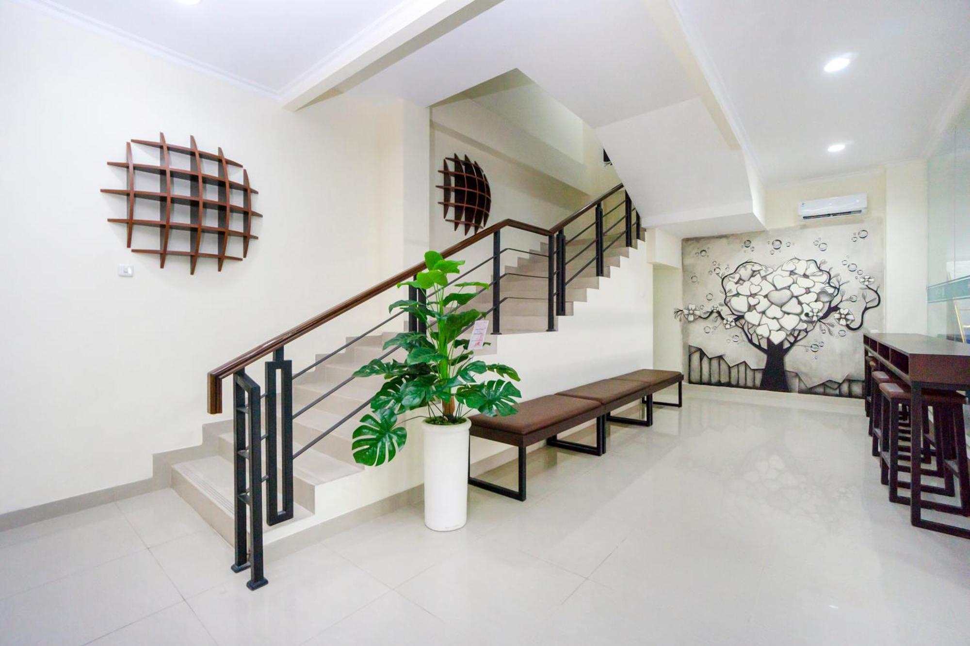 Collection O Yogyakarta Near Jalan Malioboro Formerly Alena Residence Luaran gambar